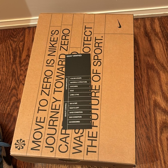 Nike Dunk Low Retro NN - Picture 8 of 9